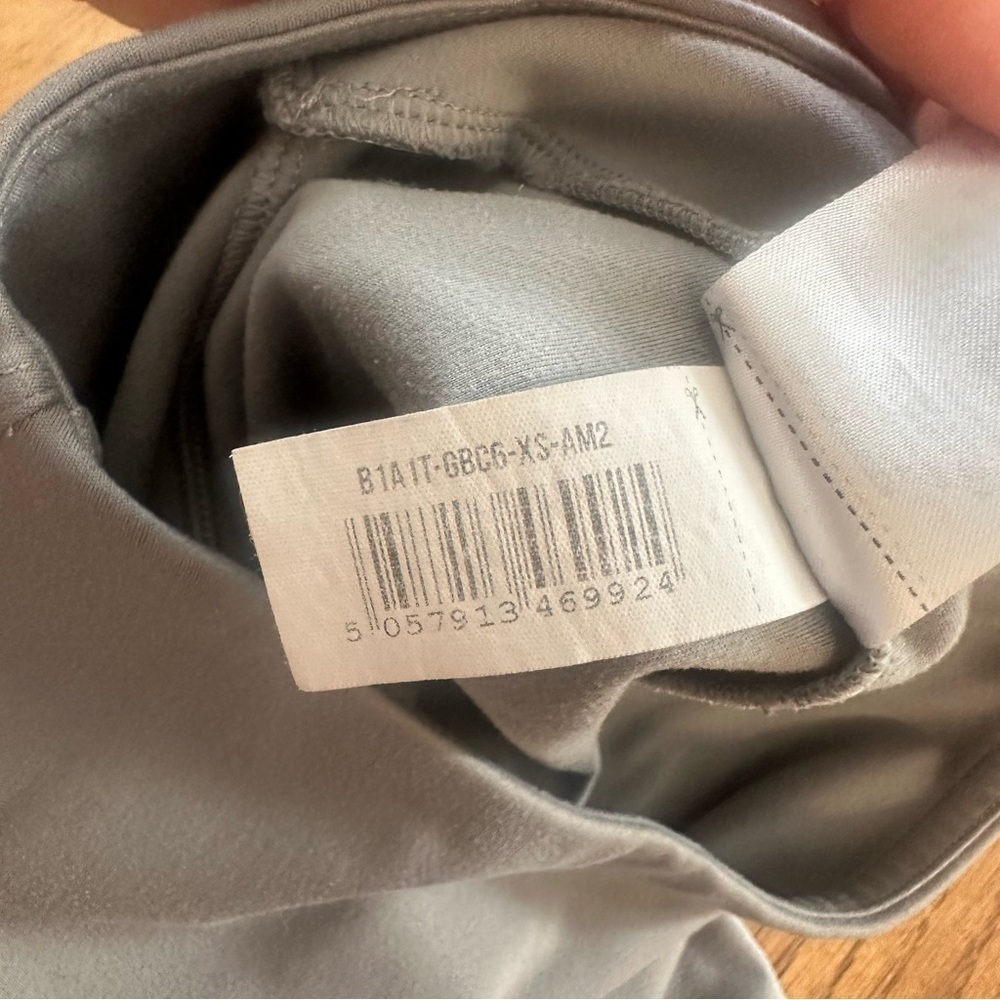 Gymshark High Waisted Training Leggings Grey Size XS Athletic Sporty Comfy - Picture 7 of 10